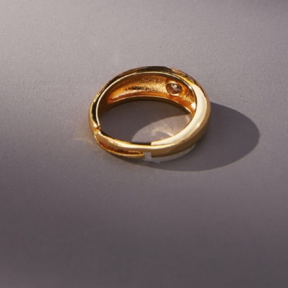 Anthropologie ring! - Picture 3 of 4
